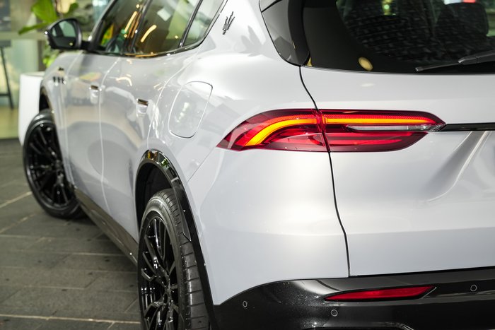 2025 Maserati Grecale MODENA 330HP HYBRID BIANCO ASTRO