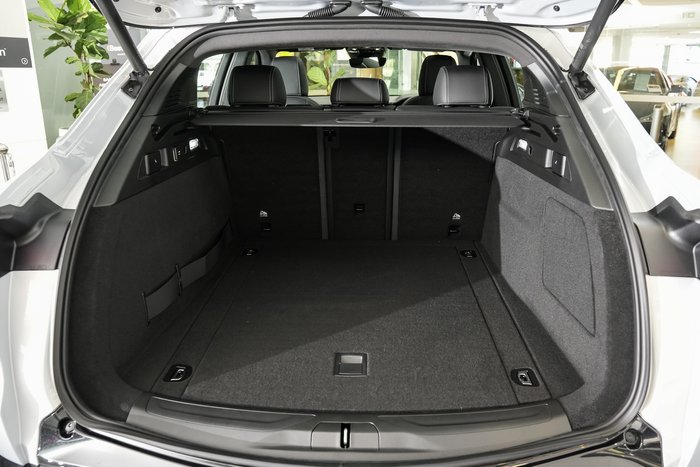 2025 Maserati Grecale MODENA 330HP HYBRID BIANCO ASTRO