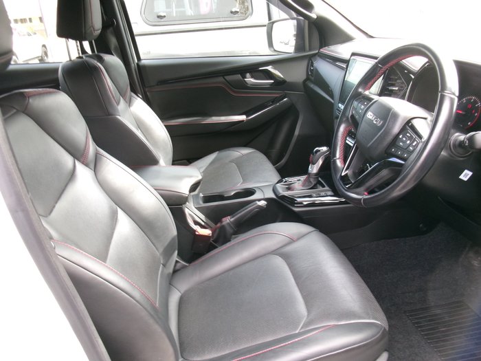 2022 ISUZU D-MAX X-TERRAIN (4x4)