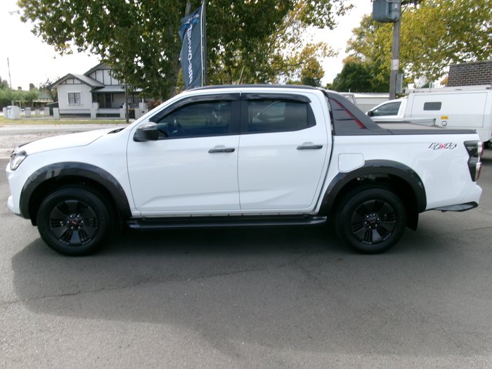 2022 ISUZU D-MAX X-TERRAIN (4x4)