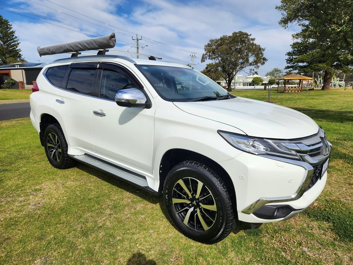 2017 Mitsubishi Pajero Sport