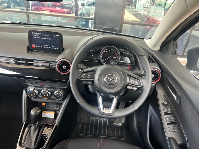 2025 Mazda 2 G15 Evolve