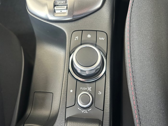 2025 Mazda 2 G15 Evolve