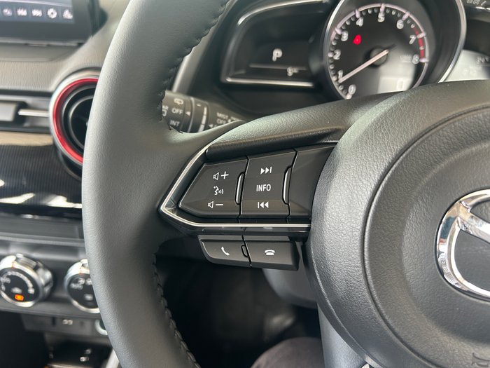 2025 Mazda 2 G15 Evolve