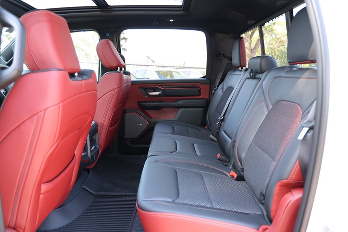 2025 Ram Trucks 1500