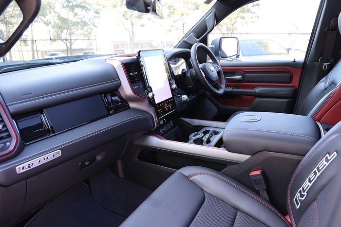 2025 Ram Trucks 1500