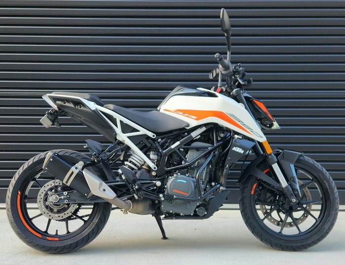 2022 KTM 390 Duke Duke