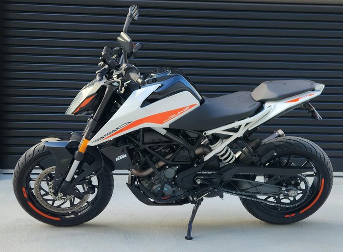 2022 KTM 390 Duke Duke