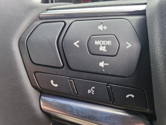 2025 Isuzu D-MAX LS-U