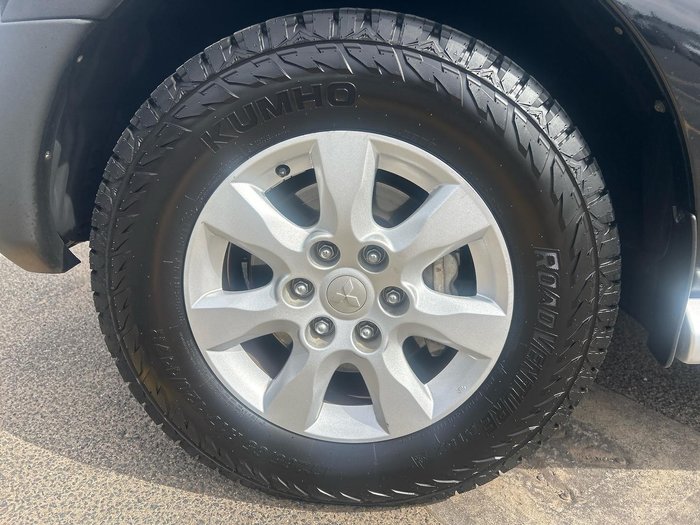 2009 Mitsubishi Pajero GLS NT MY09 4X4 Black