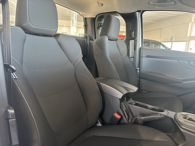 2026 ISUZU D-MAX SX