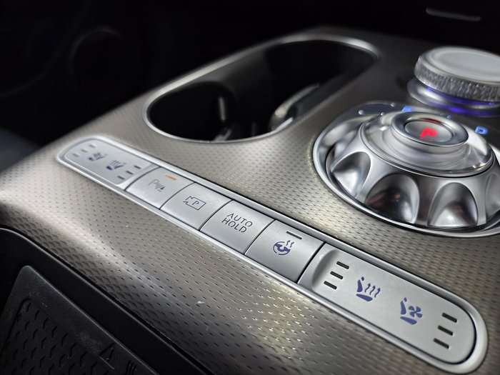 2022 Genesis GV60 Performance AWD