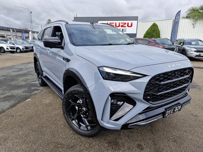2026 Isuzu MU-X X-TERRAIN