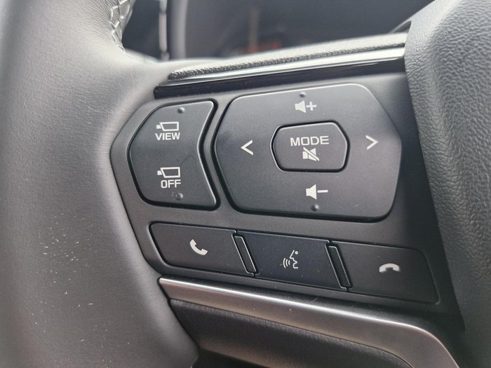2026 Isuzu MU-X X-TERRAIN