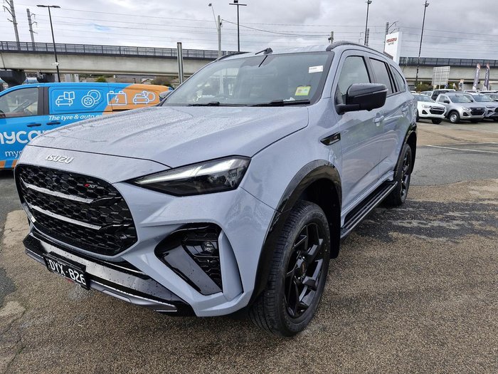 2026 Isuzu MU-X X-TERRAIN