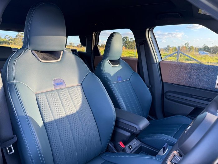 2024 MINI Countryman S Favoured