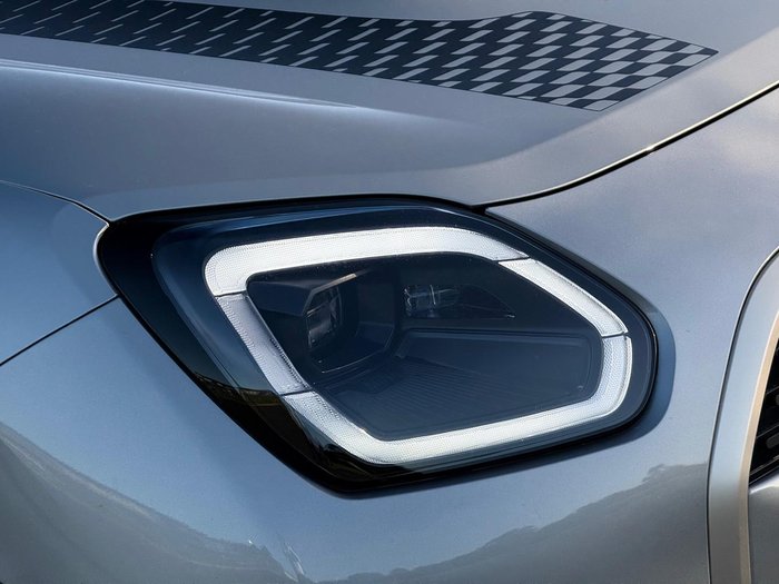 2024 MINI Countryman S Favoured