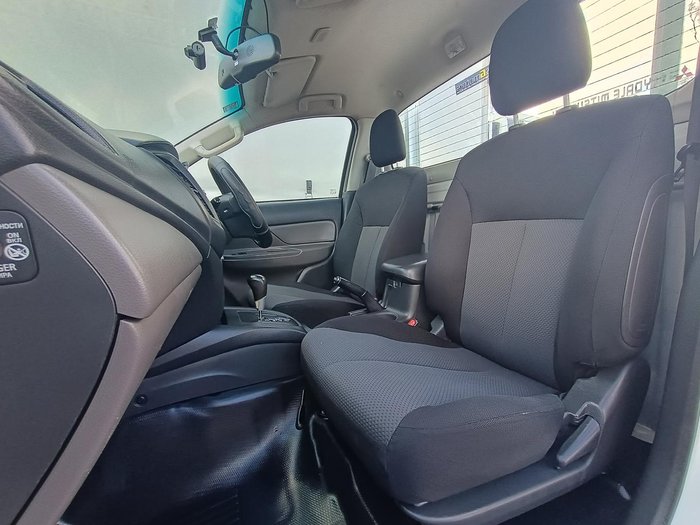 2018 Mitsubishi Triton GLX