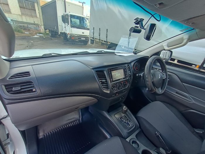 2018 Mitsubishi Triton GLX
