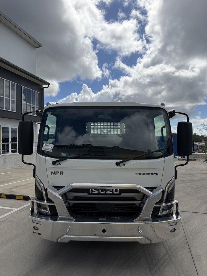 2026 Isuzu N Series NPR 45/65-175 MT D28 Tradepack