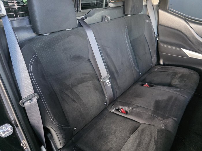 2019 Nissan Navara ST