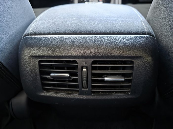 2019 Nissan Navara ST