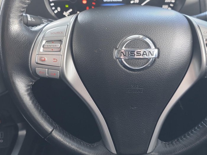 2019 Nissan Navara ST