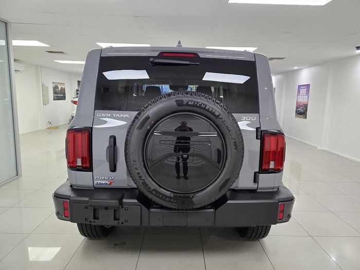 2026 GWM Tank 300 Ultra Hi4-T PHEV P01 4X4 Dual Range Fossil Grey