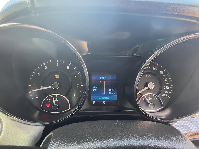 2014 Holden Calais V
