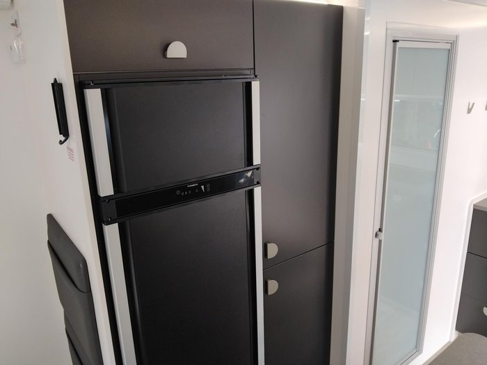 2026 Traveller Brnad New 15Ft Design Queen Bed With Toilet And Shower