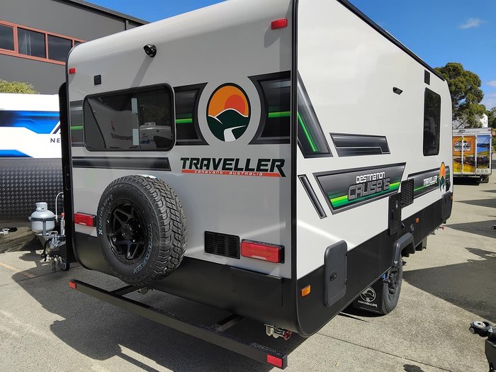 2026 Traveller 15Ft Queen Bed With Toilet And Shower- Crazy Clearance Price