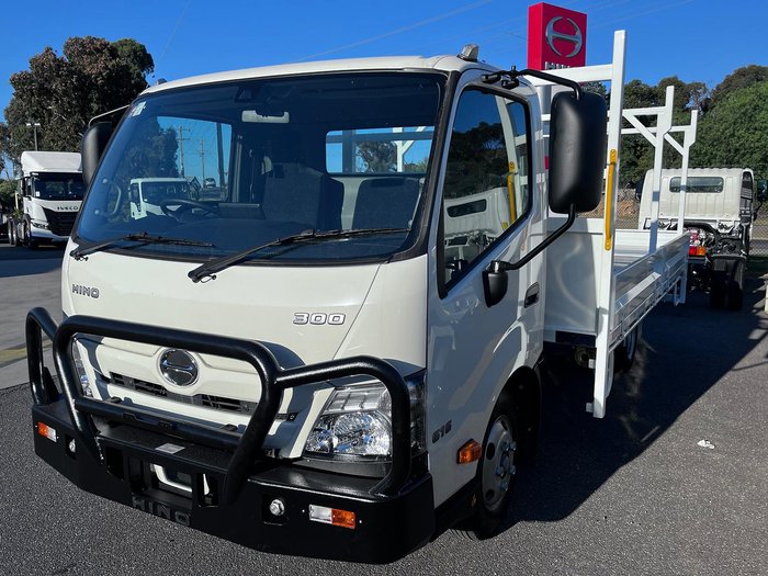 2025 Hino 300 Series