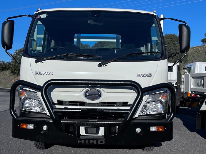 2025 Hino 300 Series 616
