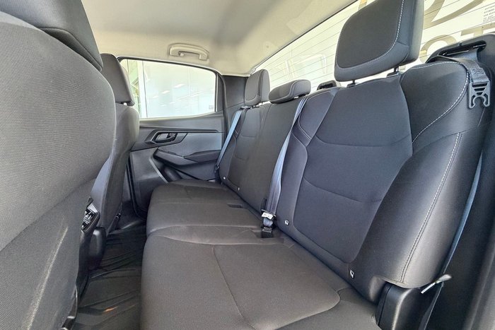 2023 Isuzu D-MAX SX