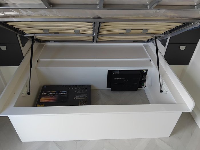 2026 Traveller Brand New Model 20Ft Cruise Triple Bunk Van