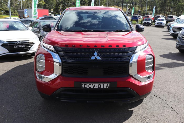 2023 Mitsubishi Outlander LS Black Edition