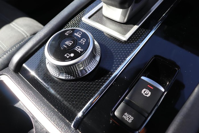 2023 Mitsubishi Outlander LS Black Edition