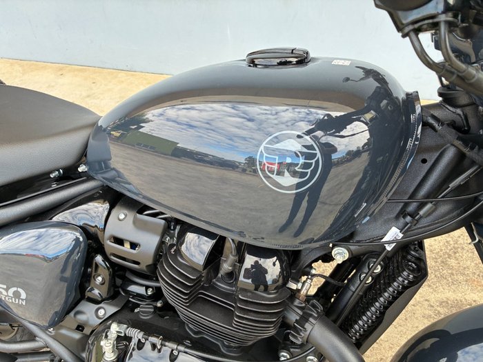 2025 Royal Enfield SHOTGUN 650 Grey