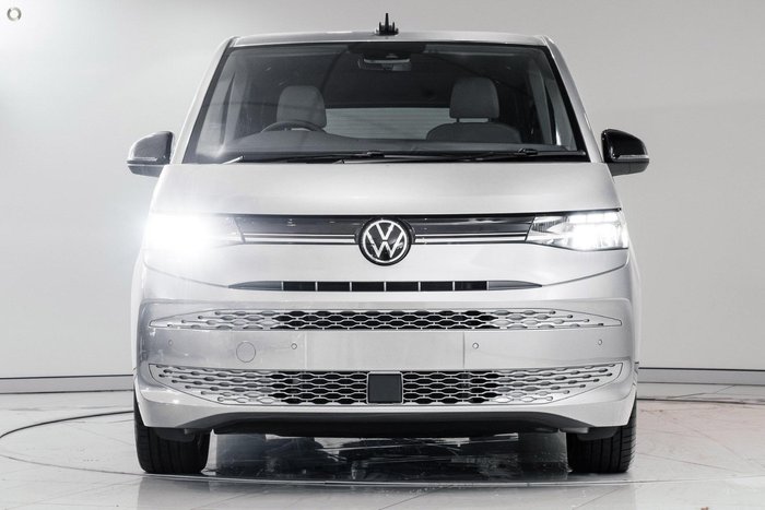 2025 Volkswagen Multivan TDI360 Life