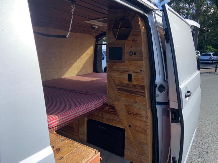 2018 Volkswagen Transporter TDI340