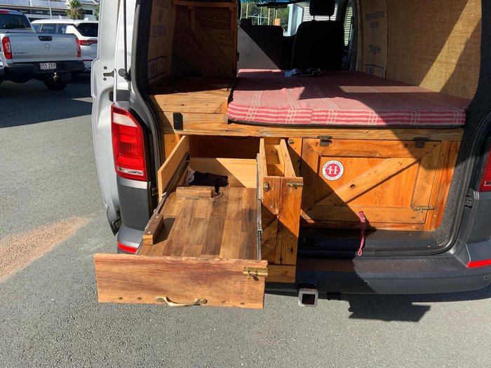 2018 Volkswagen Transporter TDI340