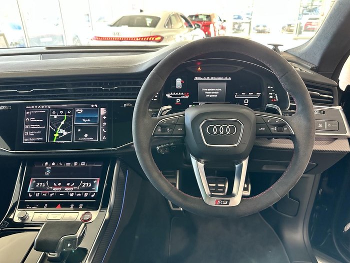 2025 Audi RS Q8 TFSI performance