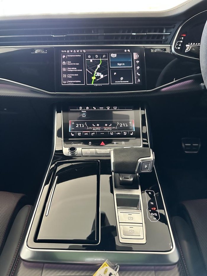 2025 Audi RS Q8 TFSI performance