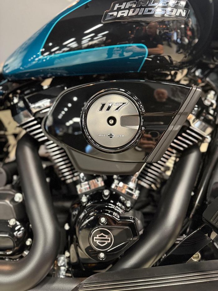 2026 Harley-Davidson Street Glide Limited 117 (FLHXL) Touring Black