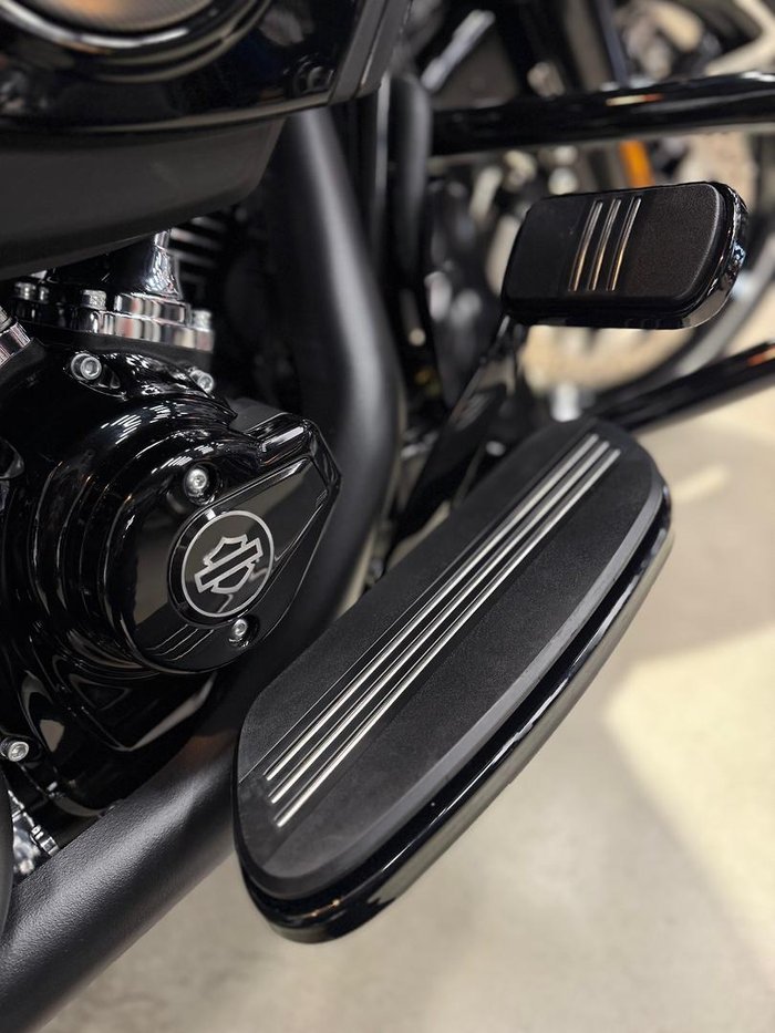 2026 Harley-Davidson Street Glide Limited 117 (FLHXL) Touring Black