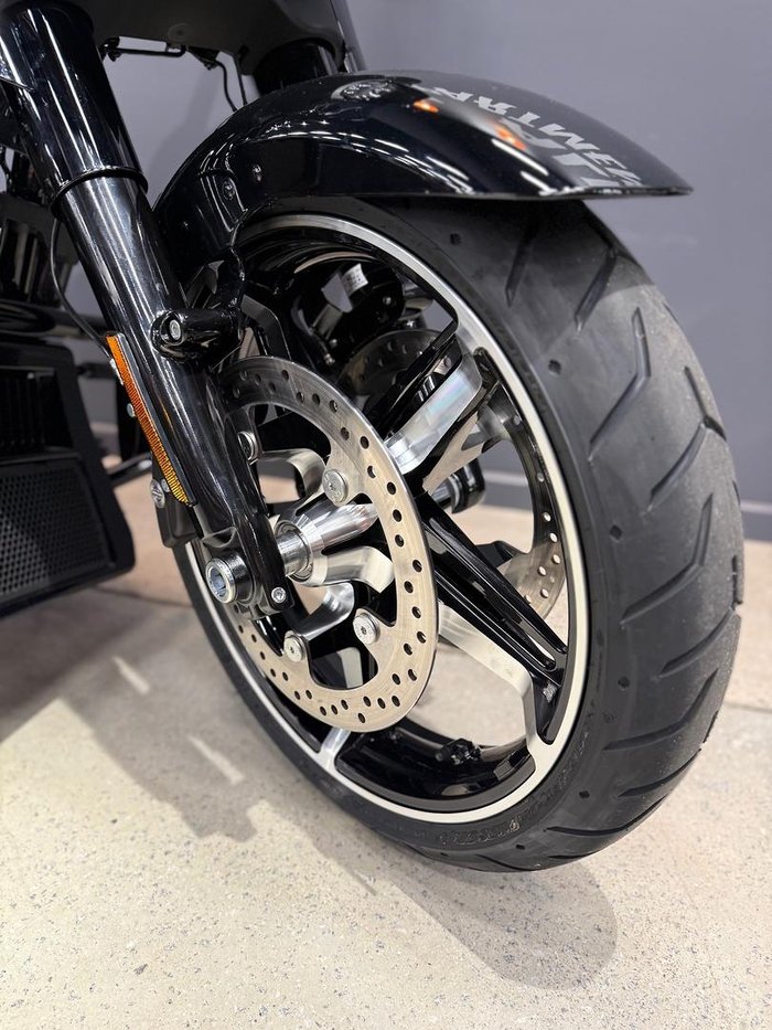 2026 Harley-Davidson Street Glide Limited 117 (FLHXL) Touring Black