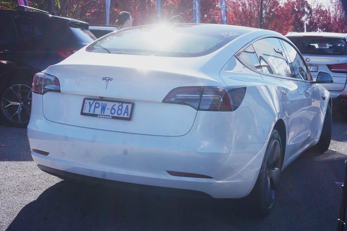 2022 Tesla Model 3 Rear-Wheel Drive