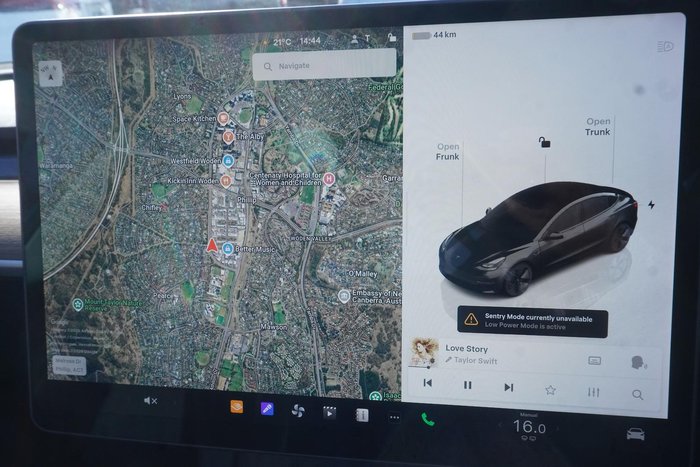 2022 Tesla Model 3 Rear-Wheel Drive