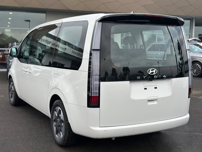 2026 Hyundai STARIA