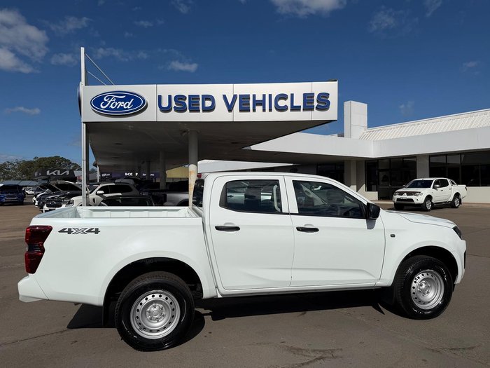 2025 Isuzu D-MAX SX MY24 4X4 Dual Range Mineral White